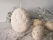 Load image into Gallery viewer, Easter Bunnies/Floral Egg Candle Set