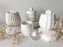 Load image into Gallery viewer, Vienna Ceramic Soy Wax Fragrance Candle