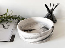 Load image into Gallery viewer, Paloma Marbled Bowl