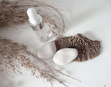 Load image into Gallery viewer, Ciottoli Essential Oil Pebbles & Onda Wave Tray Set