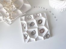 Load image into Gallery viewer, Gioielli Ceramic Geometric Jewellery Tray