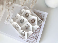 Load image into Gallery viewer, Gioielli Ceramic Geometric Jewellery Tray