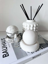 Load image into Gallery viewer, Palla Ceramic Essential Oil Diffuser
