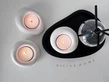 Load image into Gallery viewer, Pietra Ceramic Pebble Tea Light Holder Set