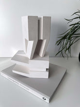 Load image into Gallery viewer, Speech Mark Bookend