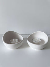 Load image into Gallery viewer, Giovanni Ceramic Round Curve Tea Light Holder