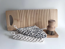Load image into Gallery viewer, Kitchen Dishcloths & Brush Set
