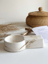 Load image into Gallery viewer, Palo Santo Marbled Dish Gift Set