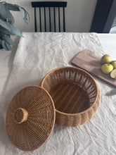 Load image into Gallery viewer, Large Wicker Storage Basket