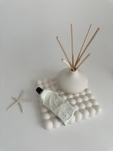 Load image into Gallery viewer, Béatrice Bobble Large Display Tray