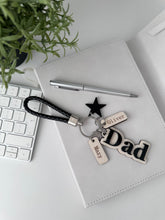 Load image into Gallery viewer, Personalised Dad/Daddy/Grandad/Grandpa Keyrings