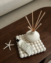 Load image into Gallery viewer, Béatrice Bobble Large Display Tray