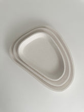 Load image into Gallery viewer, Pebble Nest Ceramic Tray Set