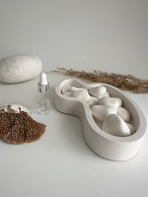 Load image into Gallery viewer, Ciottoli Essential Oil Pebbles & Onda Wave Tray Set