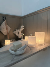 Load image into Gallery viewer, Pebble Dish