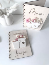Load image into Gallery viewer, Personalised Floral Card