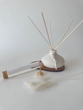 Load image into Gallery viewer, Harmony Diffuser Gift Set
