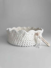 Load image into Gallery viewer, Scalloped Storage Baskets