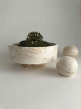 Load image into Gallery viewer, Martinique Marbled Pedestal Bowl