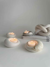 Load image into Gallery viewer, Pebble Tea Light/Ring Holder