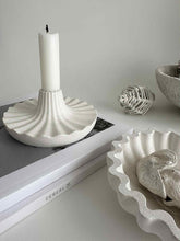 Load image into Gallery viewer, Mayfair Candle Stick Holder