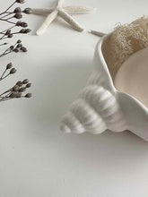 Load image into Gallery viewer, Amalfi Swirl Shell