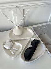 Load image into Gallery viewer, Pebble Nest Ceramic Tray Set