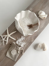 Load image into Gallery viewer, Scallop Ceramic Sea Shell
