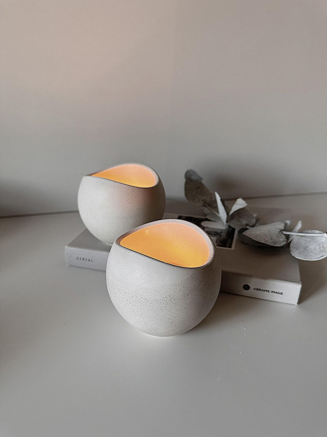 Céline Curve Tea Light Holder