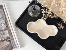 Load image into Gallery viewer, Genevieve Fragrance Candle
