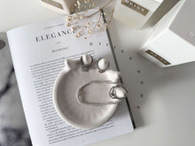 Load image into Gallery viewer, Rocco Ceramic Ring/Jewellery Holder
