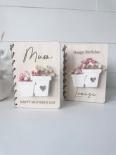 Load image into Gallery viewer, Personalised Floral Card
