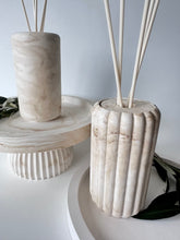 Load image into Gallery viewer, Viva Marbled Reed Diffuser
