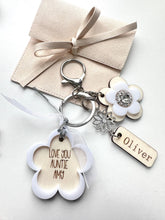 Load image into Gallery viewer, Personalised Flower Keyring

