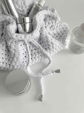Load image into Gallery viewer, Elan Blanc Bath &amp; Body Pouch
