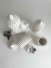 Load image into Gallery viewer, Colossseo Ceramic Jars

