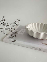 Load image into Gallery viewer, Gabriel Wave Bowl
