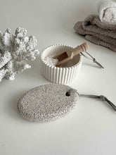 Load image into Gallery viewer, Arabella Styling Pedestal Tray

