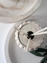 Load image into Gallery viewer, Viva Marbled Reed Diffuser
