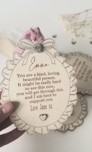 Load and play video in Gallery viewer, Personalised Wooded Ruffle Bow Keepsake Gift Sign
