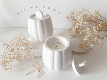 Load image into Gallery viewer, Fragrance Soy Wax Candle In Ceramic Curved Pot
