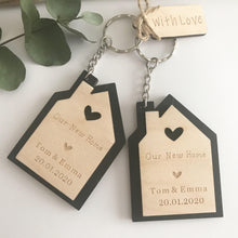 Load image into Gallery viewer, Set Of Personalised New Home Keyring&#39;s

